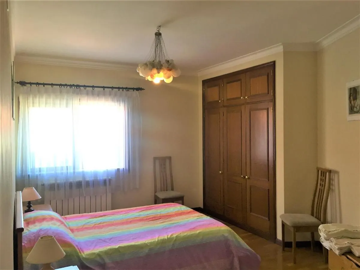 Alojamento Rocha - 2 Quartos Em T3 location